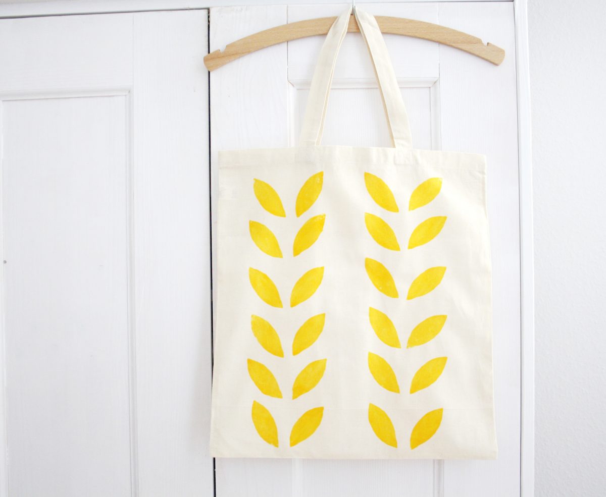 How to sew a cotton bag? Learn 3 proven methods